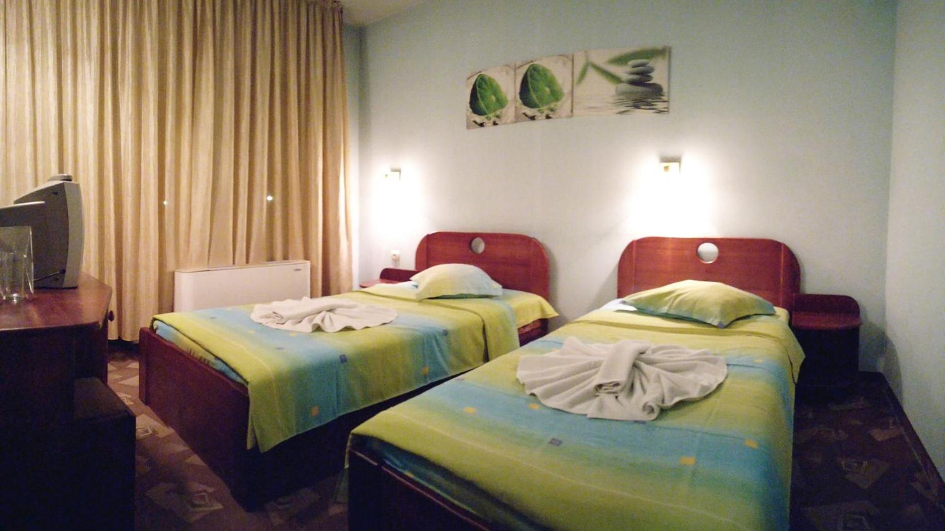 Family Hotel IV Welingrad Zimmer foto