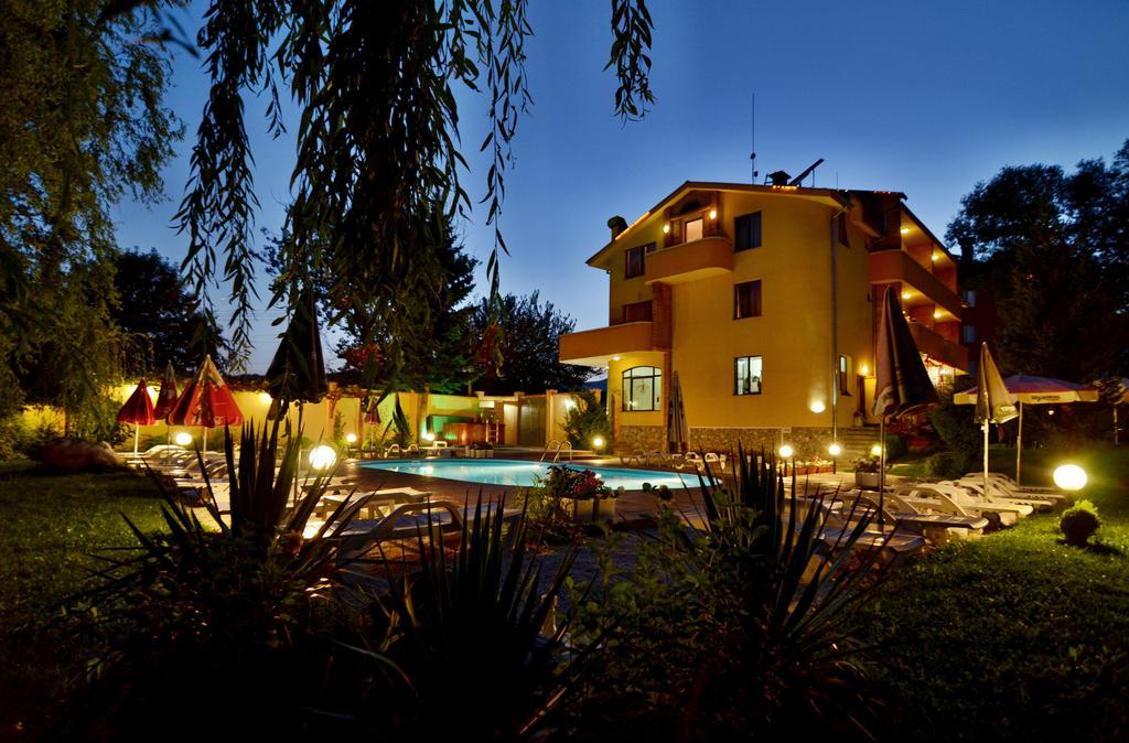 Family Hotel IV Welingrad Exterior foto